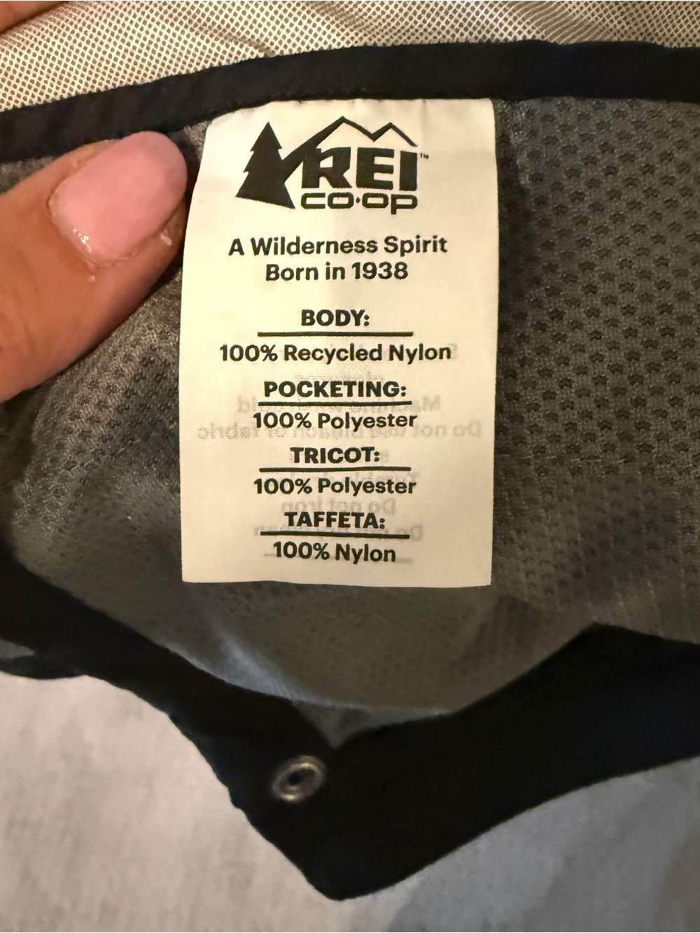 Women's REI Rainier Rainproof/Windproof lightweight Jacket - Black, SZ Sm - Picture 7 of 13